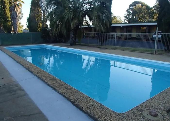 Y Motels Kingaroy