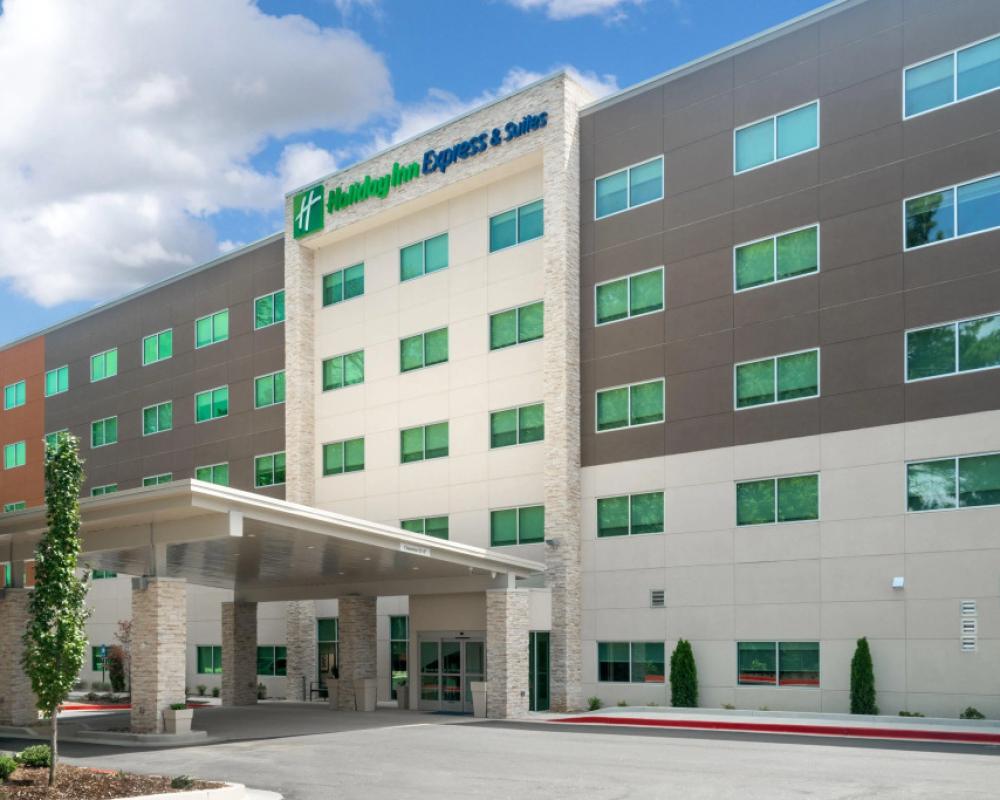Holiday Inn Express & Suites Atlanta Airport NE - Hapeville  by IHG