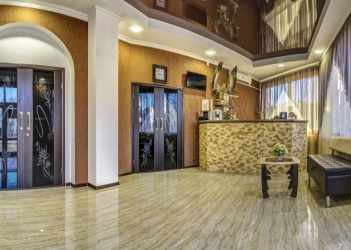 Midas Hotel