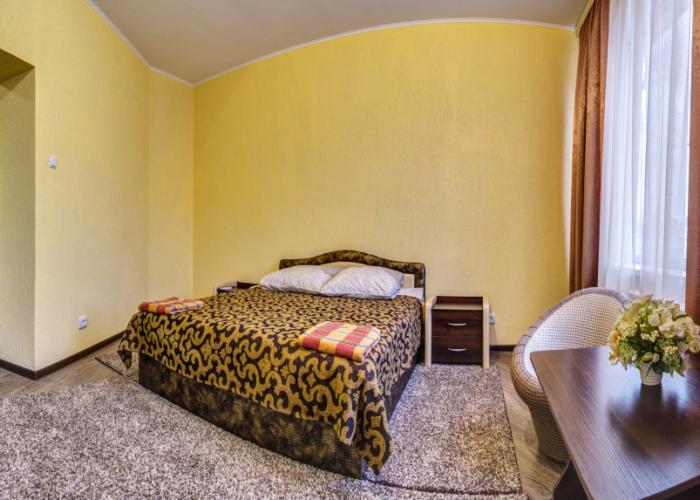 Midas Hotel