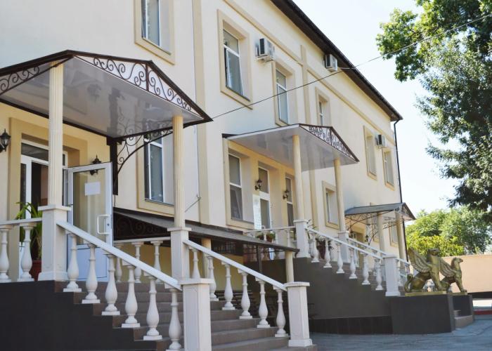 Yuzhnyij Dvorik Mini-Hotel