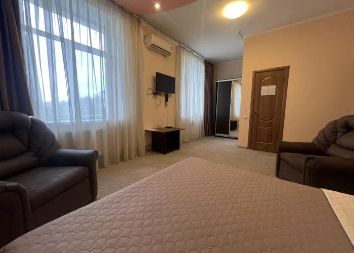 Yuzhnyij Dvorik Mini-Hotel