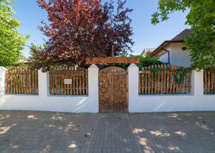 Gostinyij Dvor B&B Hotel