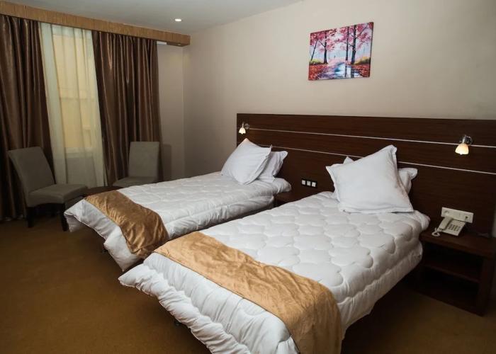 Hotel Vescera