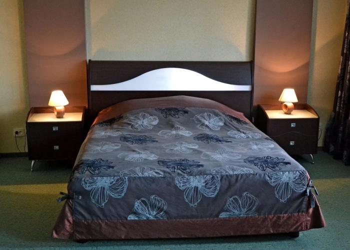 Zul Hotel