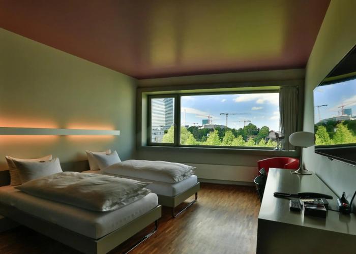 Hotel Dasbreitehotel