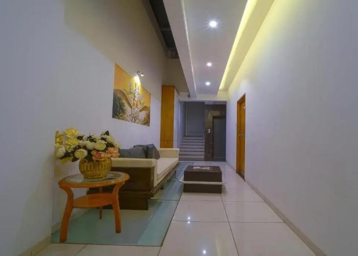Hotel Sri Sri Executive Lodging