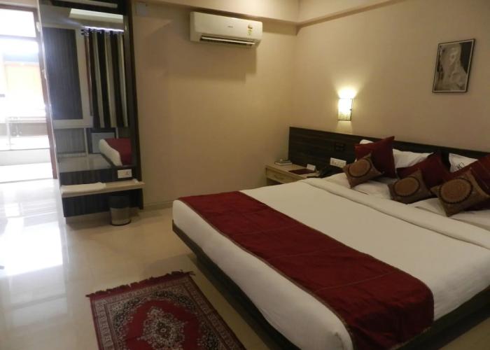 Hotel K Square