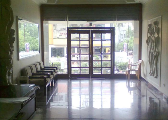 Ambika Yatri Niwas
