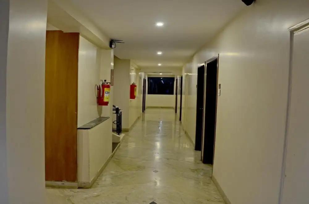 фото Hotel Elegant