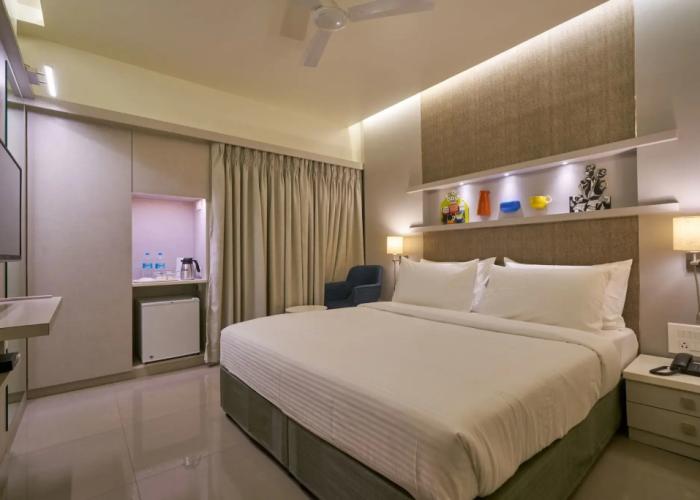 Hotel Atharv