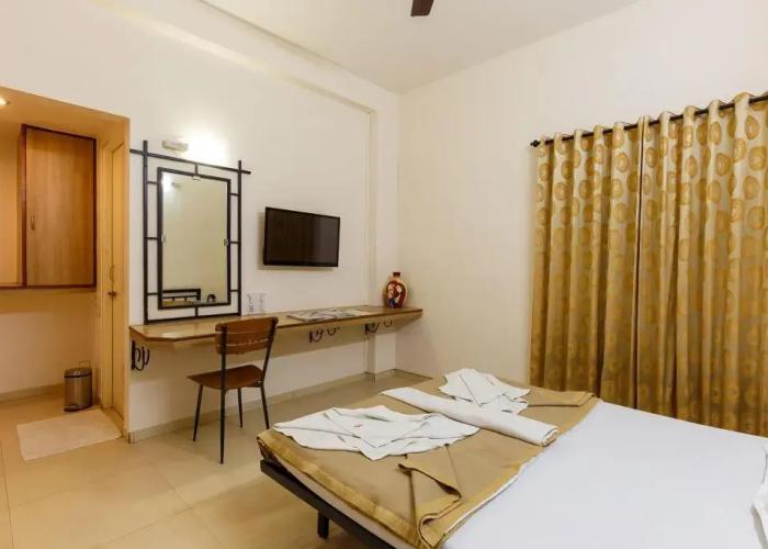 Hotel Rajpurush