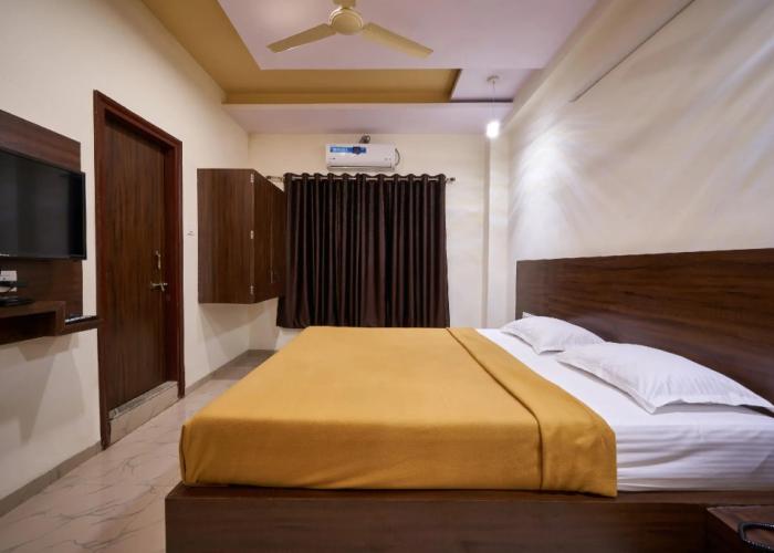 Hotel Ranjan Deluxe