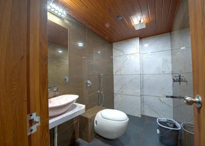 Hotel Jurkis, Kolhapur