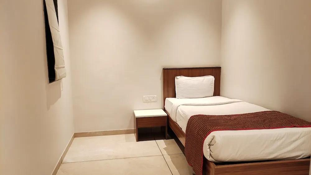 фото Alba Premier Kolhapur