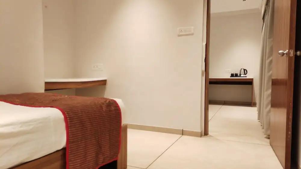 фото Alba Premier Kolhapur