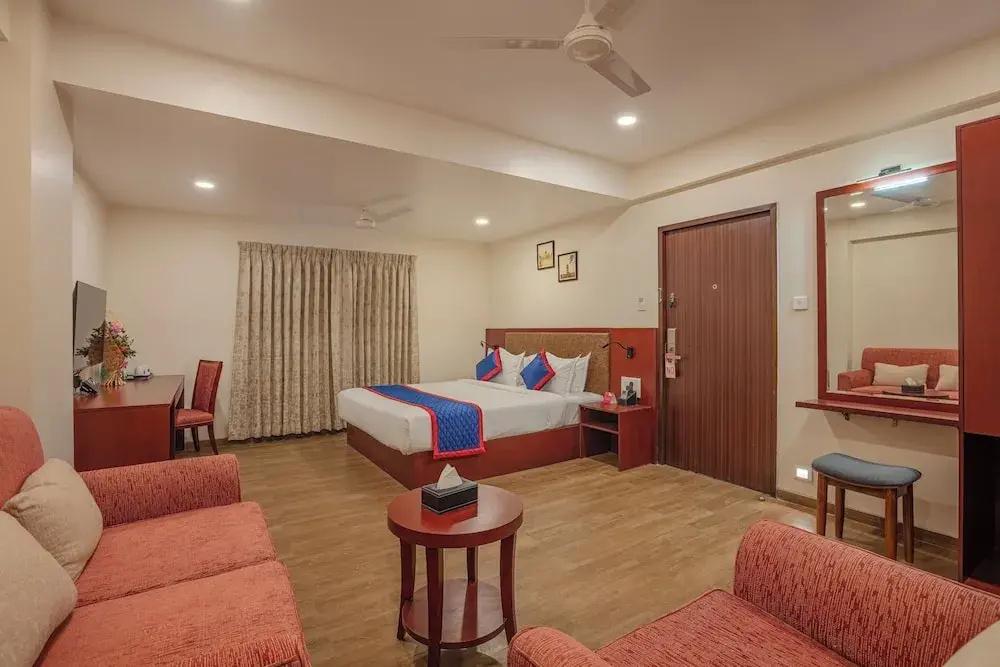 фото Zip By Spree Hotels Kolhapur