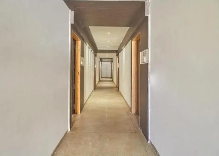 Hotel Anugraha Deluxe