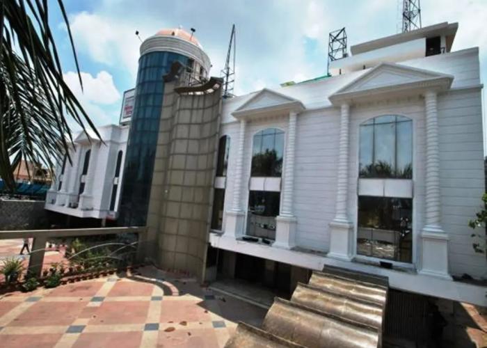 Hotel Mandakini Royal