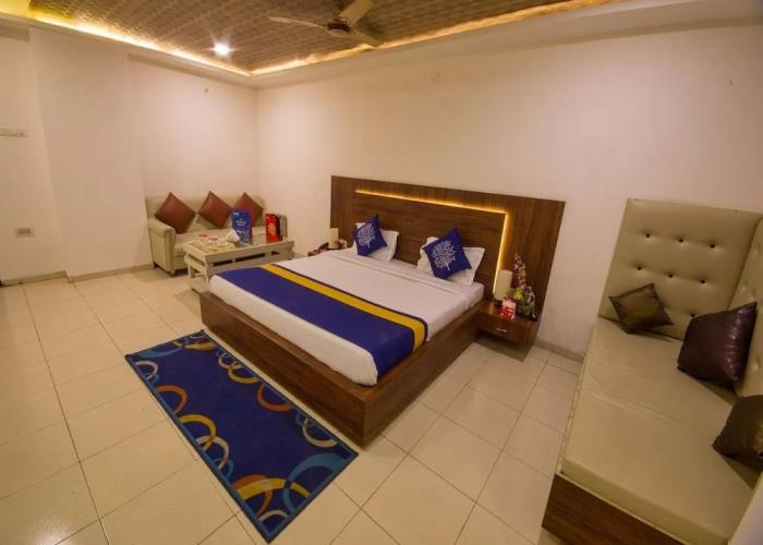 OYO 1526 Gagan Plaza Hotel