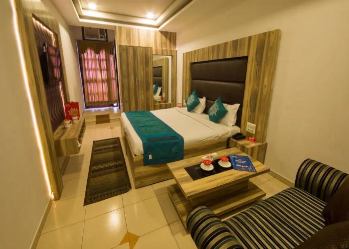 OYO 1526 Gagan Plaza Hotel