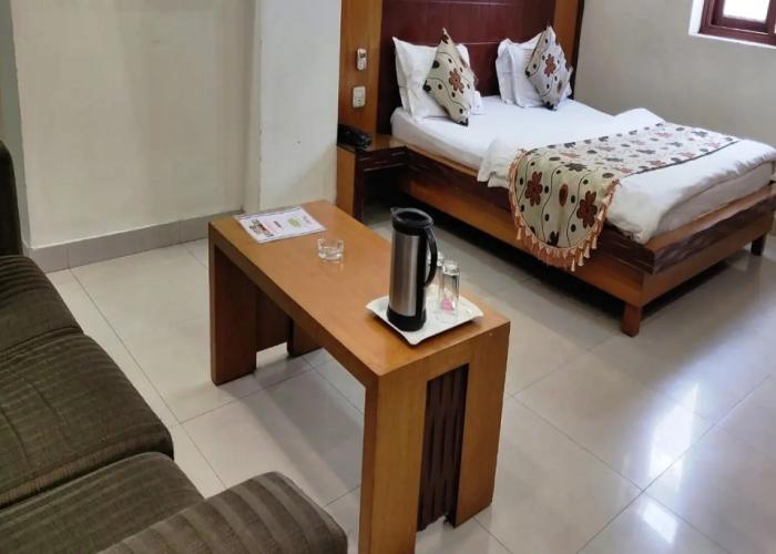 Mandakini Plaza Hotel