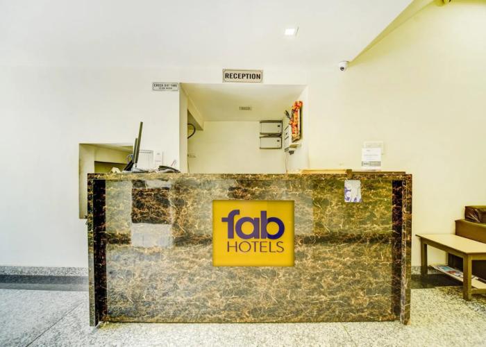 Fabhotel Solitaire Inn