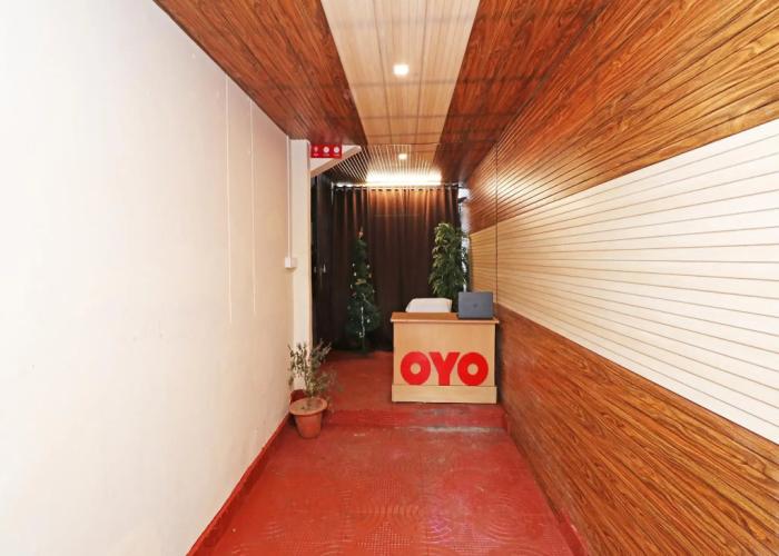 OYO 27977 Hotel Ashiyana