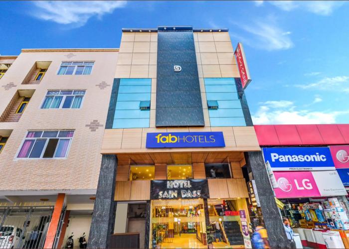 FabHotel Sain Dass