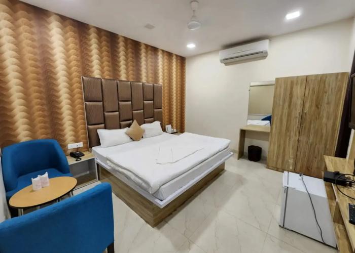 Hotel Mandakini Royale