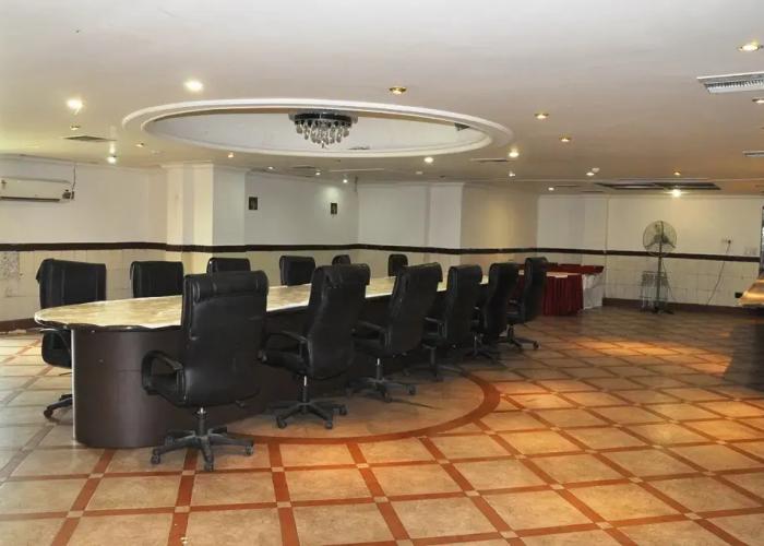 Hotel Mandakini Royale