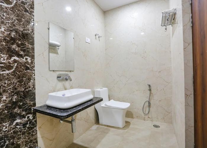 Fabhotel Relax Inn I