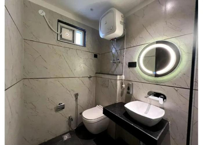 Hotel Majestic Grand By MNG Rooms