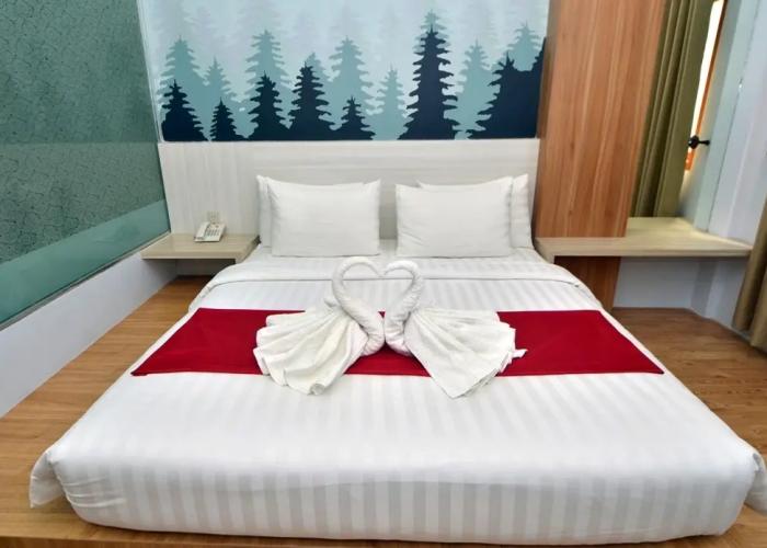 Hip Hope Hotel