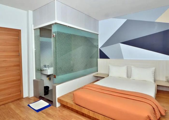 Hip Hope Hotel