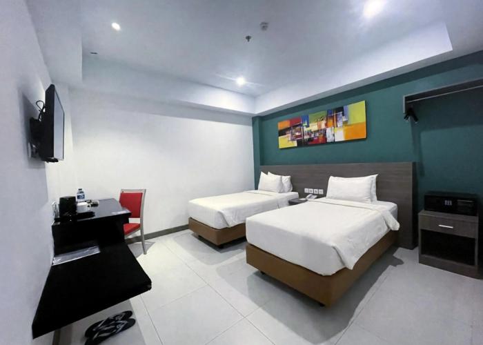 Ayani Hotel