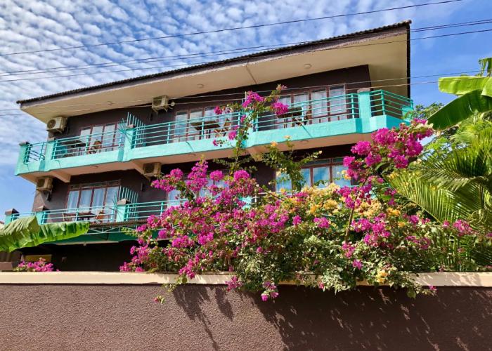 River Dolphin Hotel