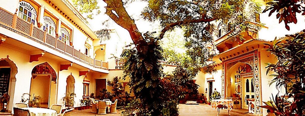 Palkiya Haveli - A Heritage Home