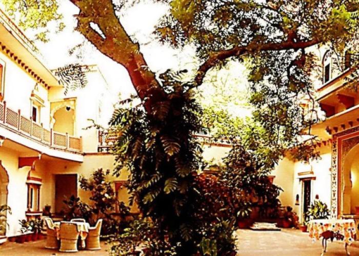 Palkiya Haveli - A Heritage Home