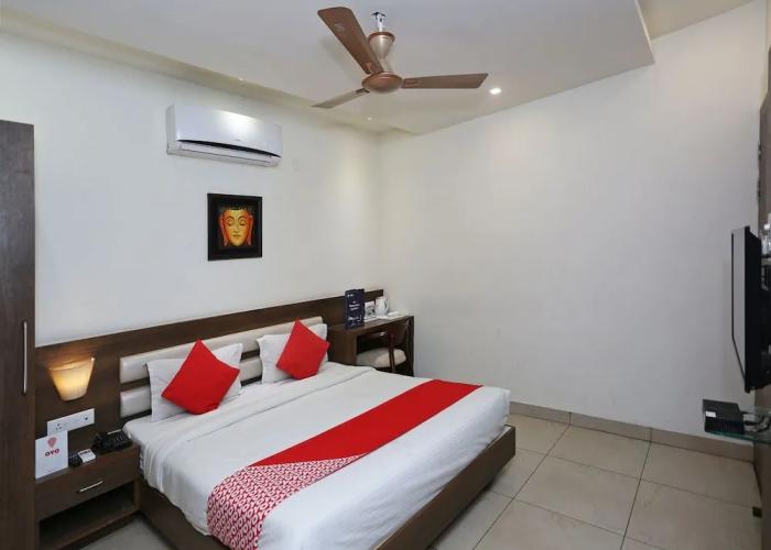 Hotel Square 36