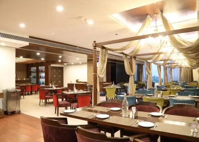 Country Inn & Suites by Radisson Kota Hotel