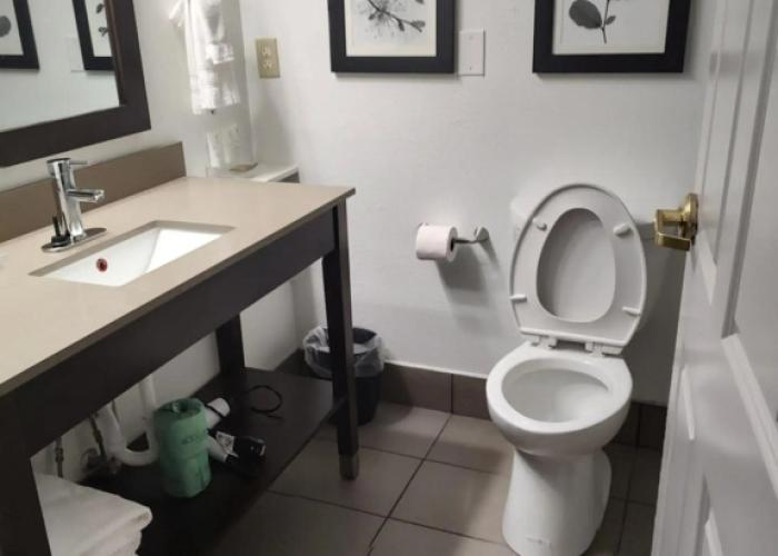 Country Inn & Suites by Radisson, Hinesville, GA