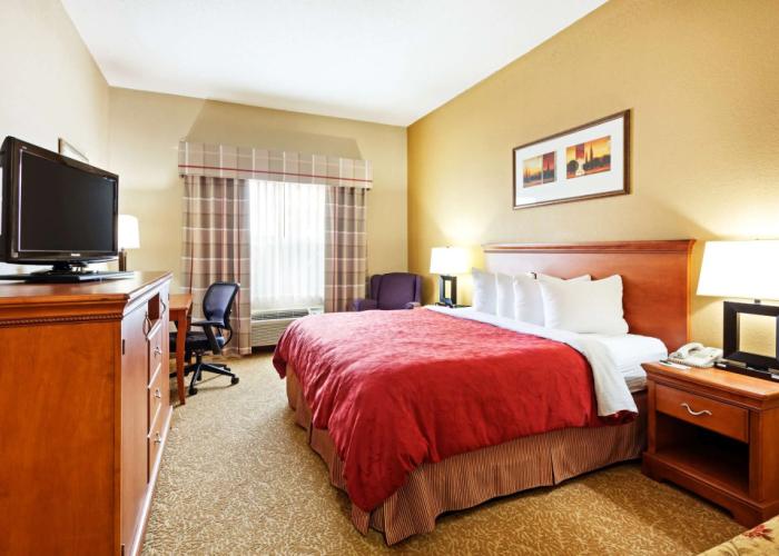 Country Inn & Suites by Radisson, Hinesville, GA