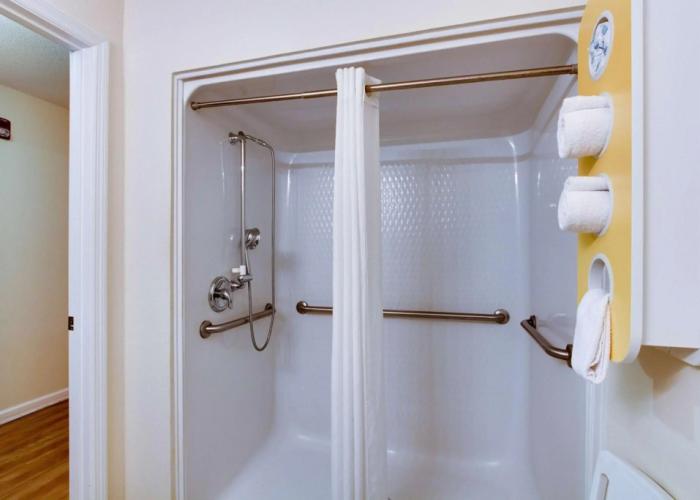 Motel 6 Hinesville, GA