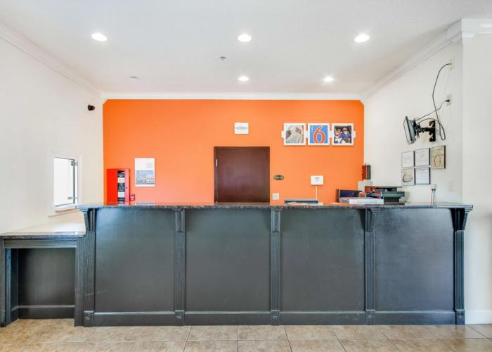 Motel 6 Hinesville, GA