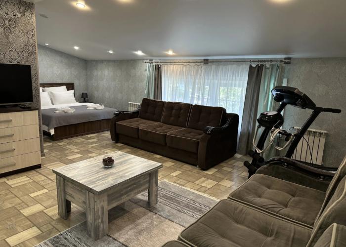 Tri Kita Hotel