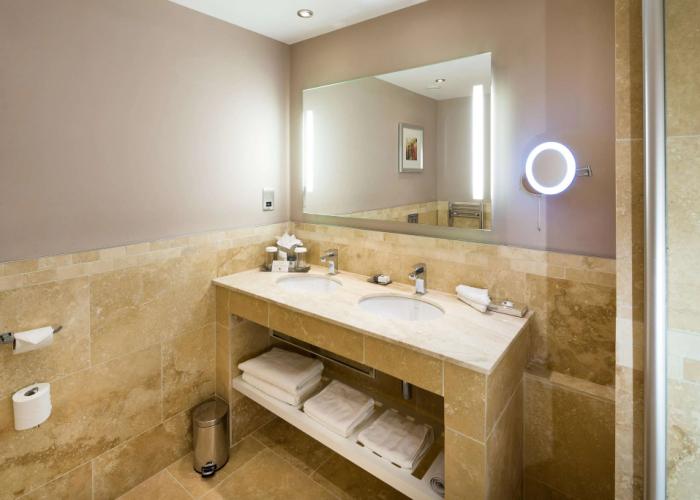 DoubleTree by Hilton Milton Keynes