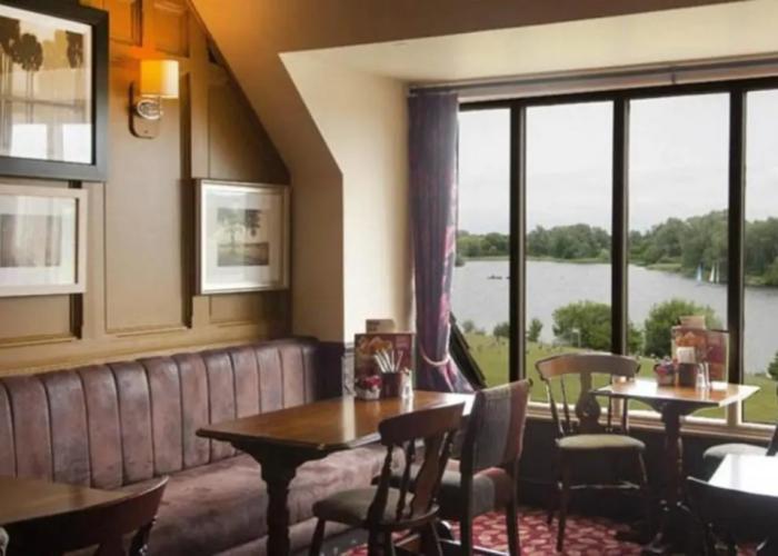 Premier Inn Milton Keynes South