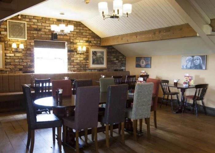 Premier Inn Milton Keynes Sw[furzton Lake]