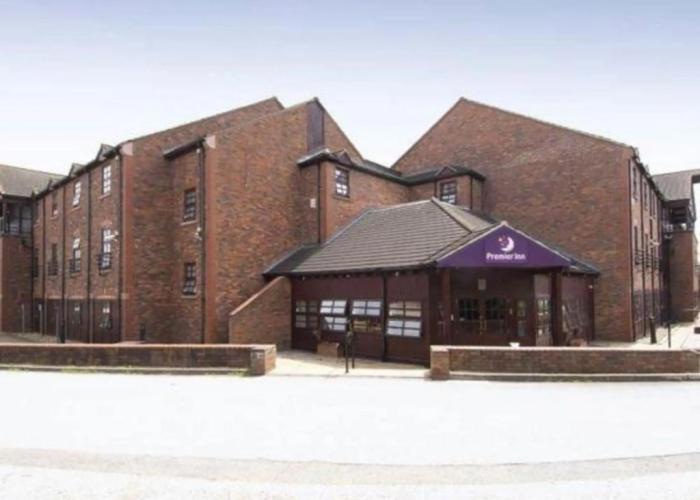 Premier Inn Milton Keynes Sw[furzton Lake]